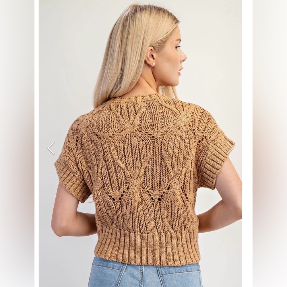ee:some Cable Knit Short Sleeve camel 🐪 Sweater size s - Picture 3 of 8